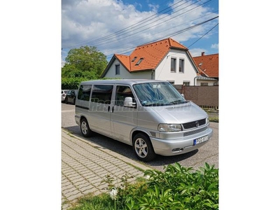 VOLKSWAGEN MULTIVAN Gyári 150 LE. Teljes felújítás!