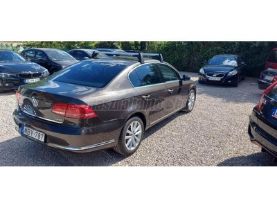 VOLKSWAGEN PASSAT 2.0 CR TDI Highline BMT DSG 2 KULCS. 8 KERÉK. MAGYARORSZÁGI. SZERVIZKÖNYV. AUTOMATA