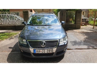 VOLKSWAGEN PASSAT VI Variant 2.0 PD TDI Highline DSG B6