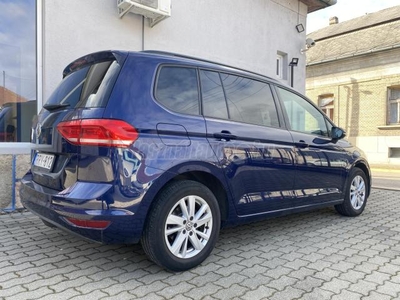 VOLKSWAGEN TOURAN 1.5 TSI ACT Comfortline DSG [7 személy] MAGYARORSZÁGI--KÖVETŐ TEMPOMAT--MASSZÁZS ÜLÉS--ALCANTARA