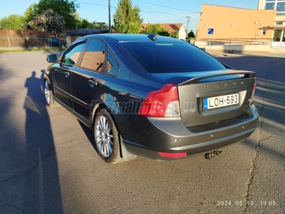 VOLVO S40 1.6 Kinetic