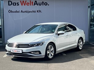 VW Passat Elegance 2.0 TDI DSG 4Motion