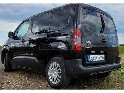 TOYOTA PROACE City Verso 1.5D Combi L1H1 MT5 [7 személy]