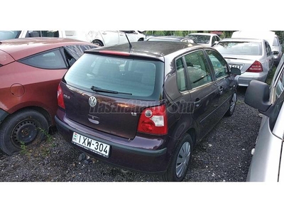 VOLKSWAGEN POLO 1.2 55