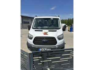 FORD TRANSIT MEGKÍMÉLT ÁLLAPOTBAN. KEVESETT FUTOTT. CÉGTŐL