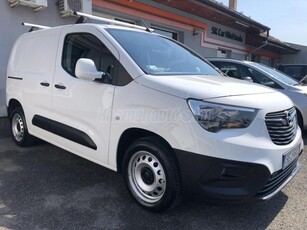 OPEL COMBO Cargo 1.5 DTH L1H1 2.0t Enjoy Start&Stop (3 személyes ) Magyar! Első tulajdonostól! Garancia! Végig vezetett szerviztörténet! Parkradar!