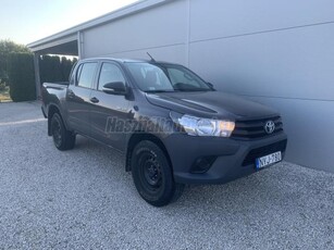 TOYOTA HI LUX Hilux 2.4 D-4D 4x4 Double Base Magyarországi - Gyári fényezett - Ell. km futás - Klíma