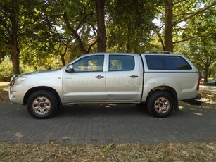 TOYOTA HI LUX Hilux 2.5 D-4D 4x4 Double Comfort AC 1.TULAJ-Jéghideg Klima-CSERÉLHETŐ