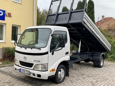 TOYOTA DYNA 2.5 D-4D 150 Hivatalosan 3 oldalra billenős