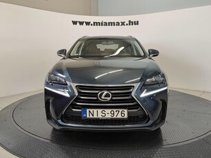 Eladó használt Lexus NX - NX 200t Executive Plus (Automata) Panoramic magyarországi. márkaszervizben szervizelt. leinformálható