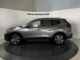 Eladó használt Nissan X-Trail - X-TRAIL 1.7 dCi N-Connecta 360 kamera 99.553 km! magyar. 1 tulaj. gyári fényezés. szervizkönyves. vonóhorog