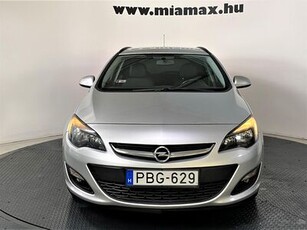 Eladó használt Opel Astra J - ASTRA J Sports Tourer 2.0 CDTI Enjoy (Automata) szervizkönyves. leinformálható