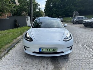 Eladó Tesla Model 3