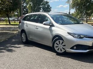 Eladó Toyota Auris - JóAutók.hu