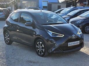 Eladó használt Toyota Aygo - Aygo 1.0 x-play - CARPLAY-TOLATÓKAMERA-KLÍMA-ALUFELNI-TEMPOMAT!