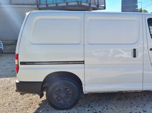 Eladó használt Toyota Hi-Ace - Hiace 2.5 D-4D Panel Van Style - 179.000km!Dupla Tolóajtó!4WD