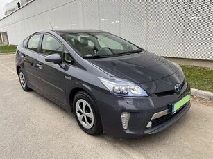 Eladó használt Toyota Prius - PLUG IN HYBRID!! BŐR LED JBL ÜLÉSFŰTÉS NAVI KAMERA