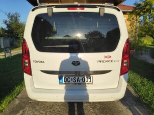 Eladó használt Toyota Verso - 1.2T Family Plus L1H1