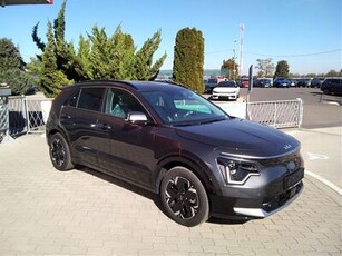 Eladó új Kia Niro - EV 2024 PLATINUM+KOMFORT.ELEKTROMOS! 4M FT ÁLLAMI TÁMOGATÁSSAL! TÖBB SZÍNBEN MÁR HAJÓZIK, ÁPRILISI ÁTVÉTELLEL!