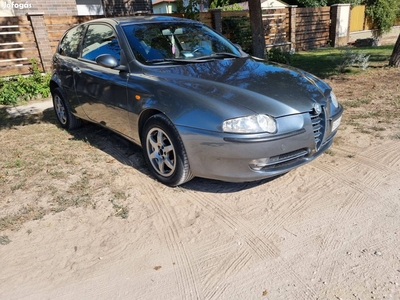 Alfa Romeo 147