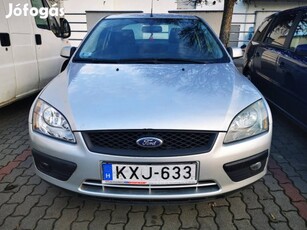 Ford Focus 1.6 Collection Magyarországi /2. tul...