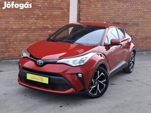 Toyota C-HR 2.0 Hybrid Style e-CVT Távtartó-NAV...