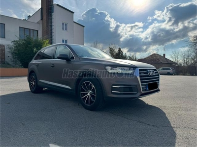 AUDI Q7 3.0 V6 TDI quattro Tiptronic ic [7 személy]