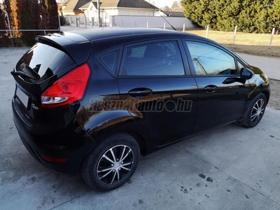 FORD FIESTA 1.6 TDCi DPF Colourline