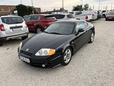 Hyundai Coupe