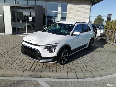 KIA Niro 1.6 GDI HEV Platinum DCT +Komfort Csom...