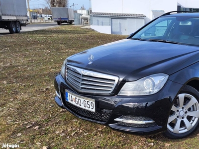 Mercedes-Benz C-Osztály