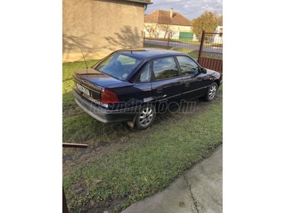 OPEL ASTRA F 1.6 16V Classic Plus