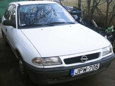 OPEL ASTRA F 1.6 GL