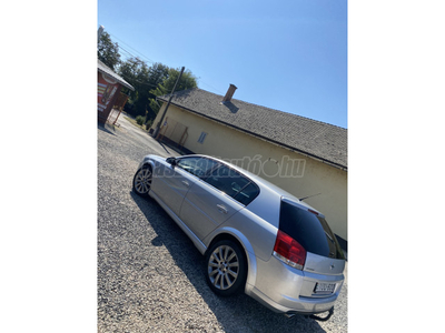 OPEL SIGNUM 1.8