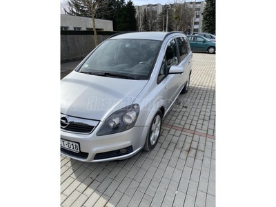 OPEL ZAFIRA 1.9 DTI Cosmo