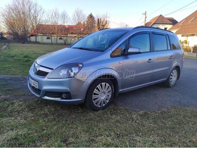 OPEL ZAFIRA B 1.9 DTI Elegance 7 szem. Navi. kamera. ül.fűtés. tempomat. v.horog