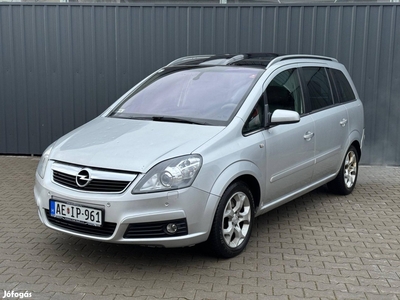 Opel Zafira B 1.9 DTI Elegance (Automata) Navig...