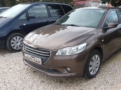 Peugeot 301