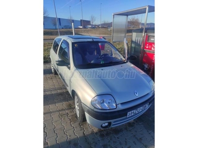 RENAULT CLIO 1.4 16V Privilege (Automata)