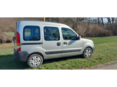 RENAULT KANGOO 1.2 16V Privilege