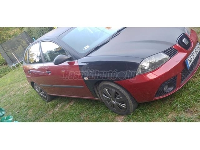 SEAT IBIZA 1.4 PD TDi Reference Kevés km. Új akkumulátor. Esztétikai hibákkal