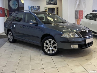 Skoda Octavia Combi 2.0 FSI Elegance Tiptronic ic