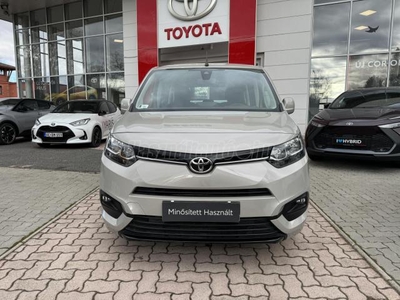 TOYOTA PROACE City Verso 1.2T Shuttle L2H1 (Automata) [7 személy] sérülésmentes. garanciális. újszerű állapotú.7 személyes kivitel