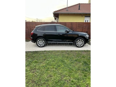 AUDI Q5 3.0 TDI quattro S-tronic 2. tulajdonos. végig vezetett szervizkönyv. alcantara