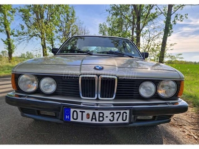 BMW 732i