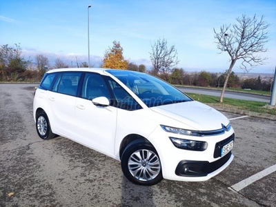 CITROEN GRAND C4 SPACETOURER C4Spacetourer 1.2 PureTech Live S&S E6.3 (7 személyes ) Magyar Vezetett Sz-könyves Gk Első tulajdonostól!!!!!!!!!!!!!!!!!!!!!!!!