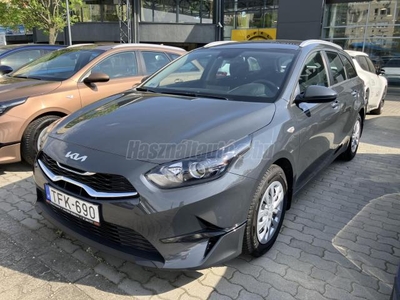 KIA CEE'D Ceed SW 1.0 T-GDI Silver MY22-es modell. Magyar. Szervizkönyv. Kamera. Áfás