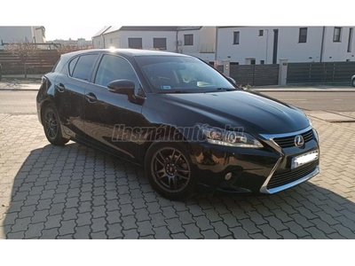 LEXUS CT 200h Comfort&Navigation (Automata)