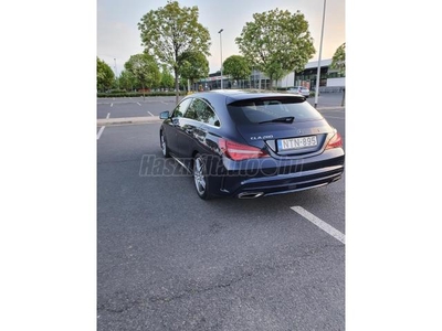 MERCEDES-BENZ CLA 200 AMG Sport 7G-DCT