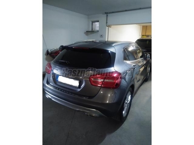 MERCEDES-BENZ GLA 200 CDI d 4Matic 7G-DCT